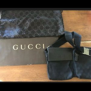Authentic Gucci Fanny pack with dust bag